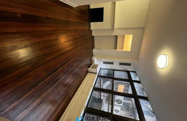 64 West 9th Street photos photos
