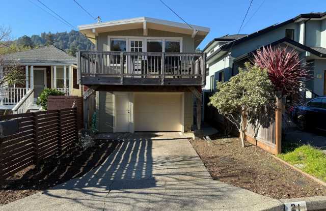 RENTED - TWO BEDROOM ONE BATH HOME IN WEST CORTE MADERA ON THE LARKSPUR BORDER - 21 Palm Avenue, Corte Madera, CA 94925