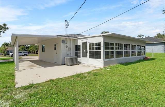 18659 Sarasota Rd Gallery 3