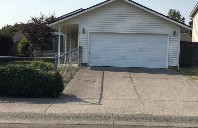 Stein Estates: Three Bedroom Ranch Style Home Gallery 1