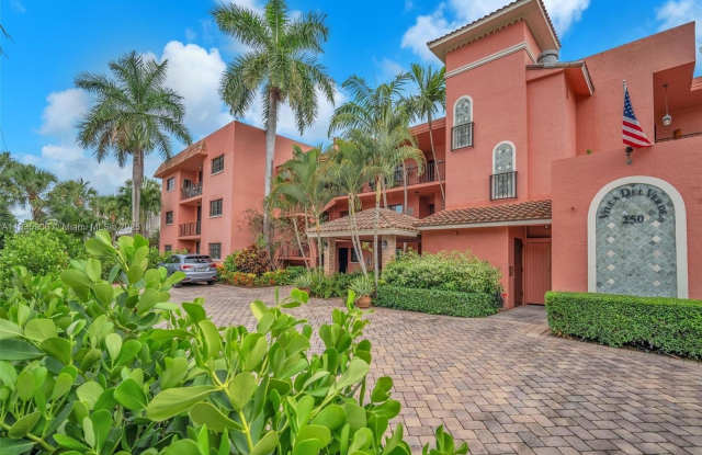 250 E Royal Palm Rd photos photos