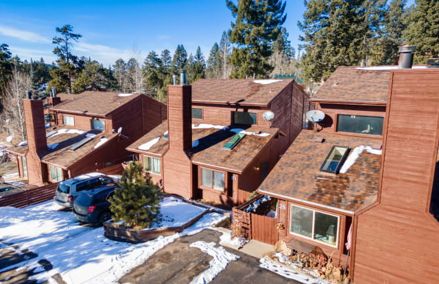271 East Lake Avenue - 1 photos photos
