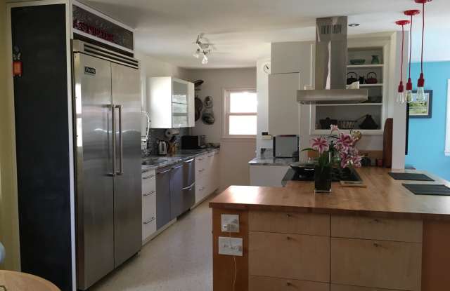 505 GIBSON DRIVE SW Gallery 3