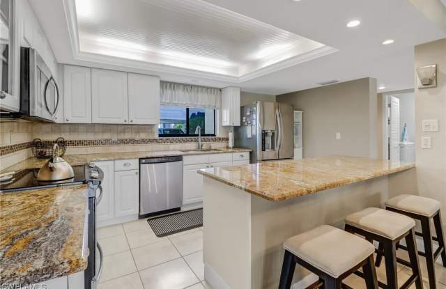4390 Foremast Court - 4390 Foremast Court, McGregor, FL 33919