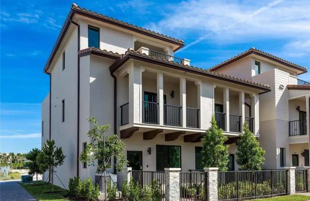 4889 Nw 83rd Path - 4889 Northwest 83rd Path, Doral, FL 33178 4889 Nw 83rd Path - 4889 Northwest 83rd Path, Doral, FL 33178