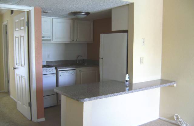 1BED/1BATH Condo - Walk to Uptown Altamonte! Gallery 4