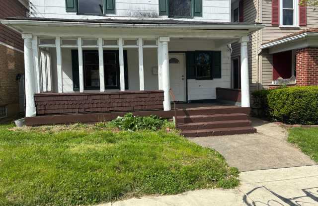 Newly Renovated 4 Bedroom Home photos photos