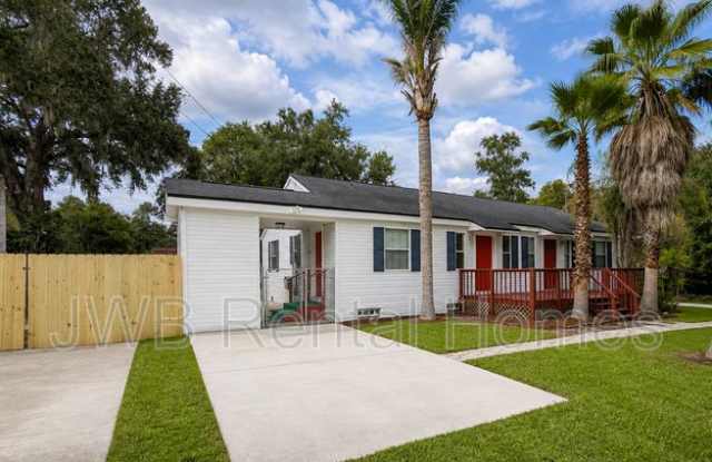 1425 Ron Rd photos photos