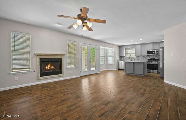 6308 LOMA DE CRISTO Drive Gallery 2