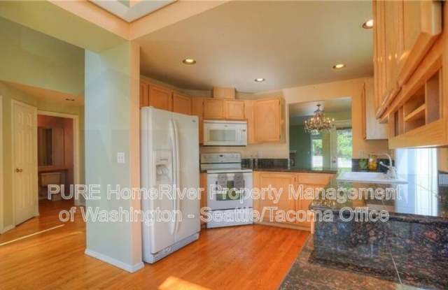 6109 83rd Ave W Gallery 3