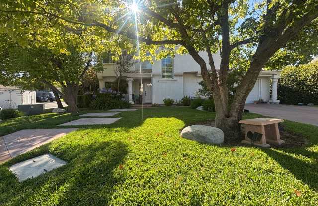 Beautiful 3-Bedroom Home with Solar and a Large Yard in Stevenson Ranch photos photos