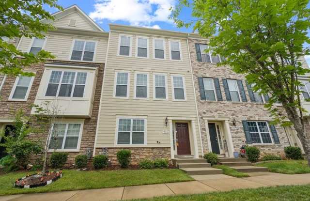 9904 Wood Edge Way photos photos