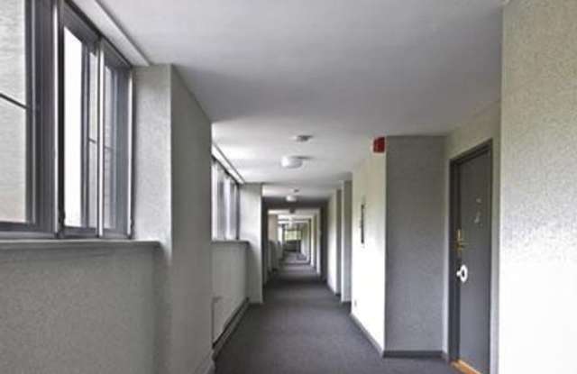 Very Nice 1 bed available 12/15 photos photos