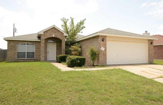 Viewable September 15th! Small Dogs Accepted! photos photos