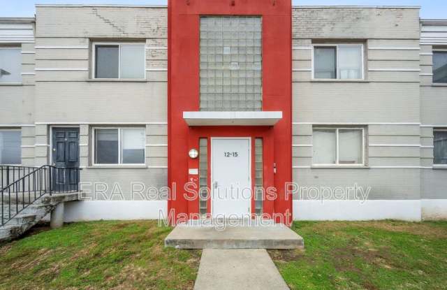 7875 Reading Road Gallery 1