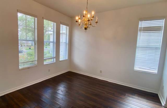 Beautiful 4bedroom/ 2.5-bathroom Home Gallery 4