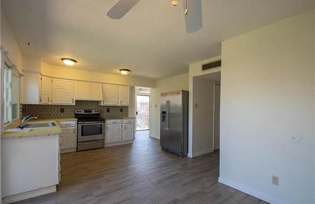 6500 Blue Ridge Trail Gallery 4