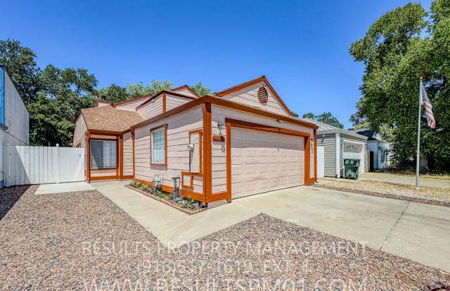 Nicely upgraded Rocklin Home - 2940 Twin Creeks Lane, Rocklin, CA 95677