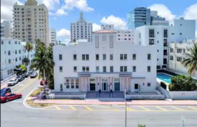 3025 Indian Creek Dr photos photos