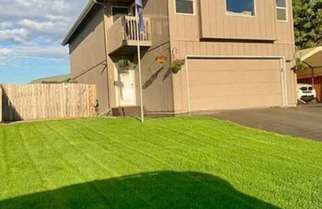 Beautiful South Anchorage Home Gallery 1