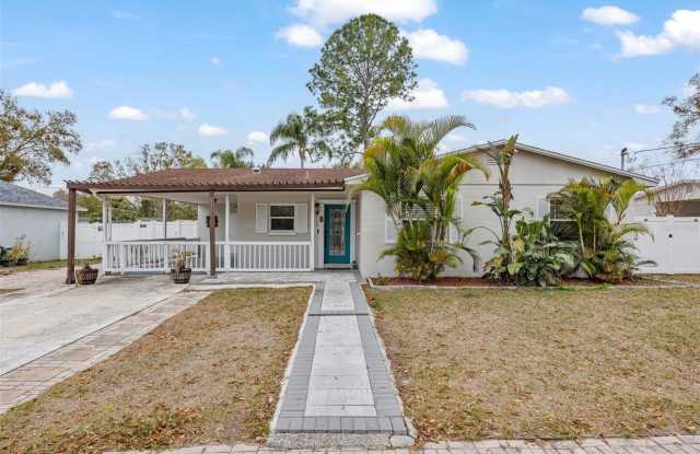 15204 MONET DRIVE photos photos