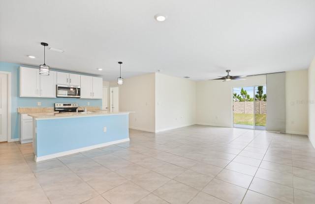 16555 MOSAIC OAR Drive Gallery 2