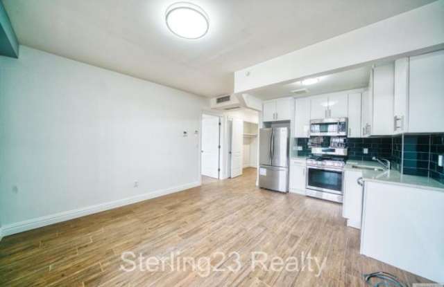 36-20 28th Avenue Gallery 3