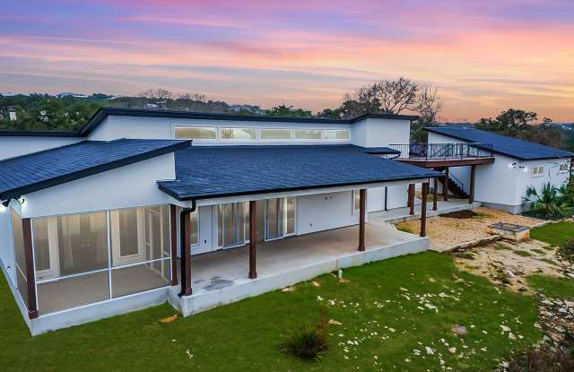 Modern Masterpiece in Canyon Lake photos photos