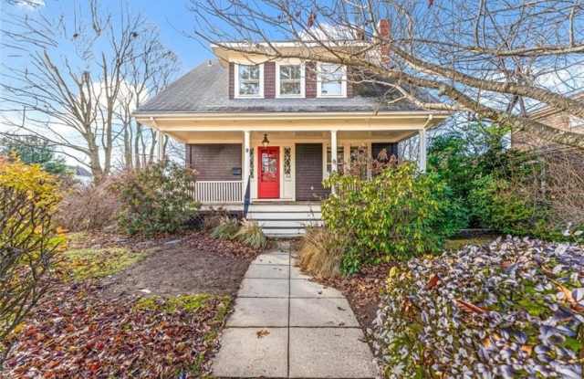9 Linden Avenue - 9 Linden Avenue, East Providence, RI 02916