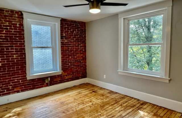 5815 E Liberty Blvd Apt 3 East Liberty PA 15206 photos photos
