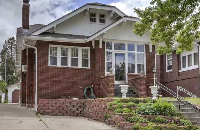 Brick 2 Story! photos photos