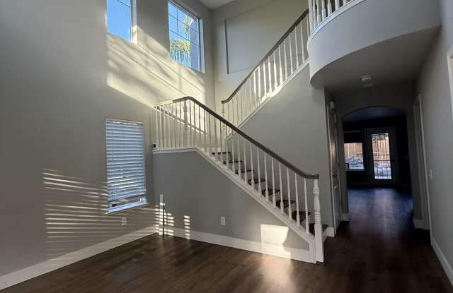 4430 Ferreira Ranch Dr Gallery 2