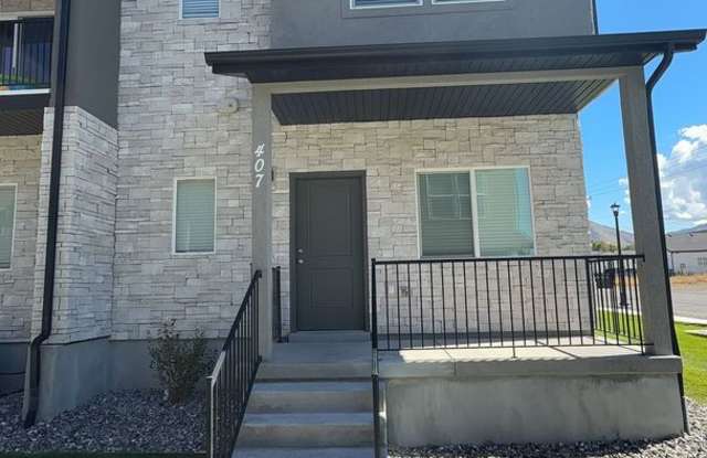 4 Bed | 4 Bath Modern Townhome in Tooele — 11/05/2026 Gallery 3