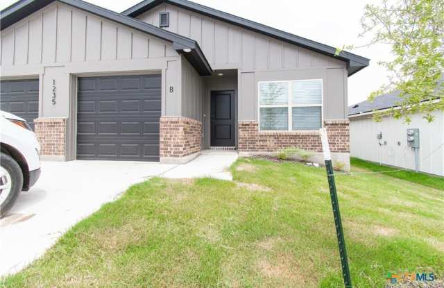 1235 Concord Drive photos photos
