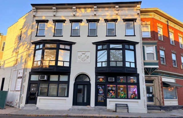 251 Mill Street Gallery 1