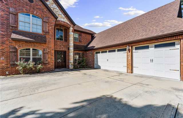 4602 W Warbal Trail Gallery 2