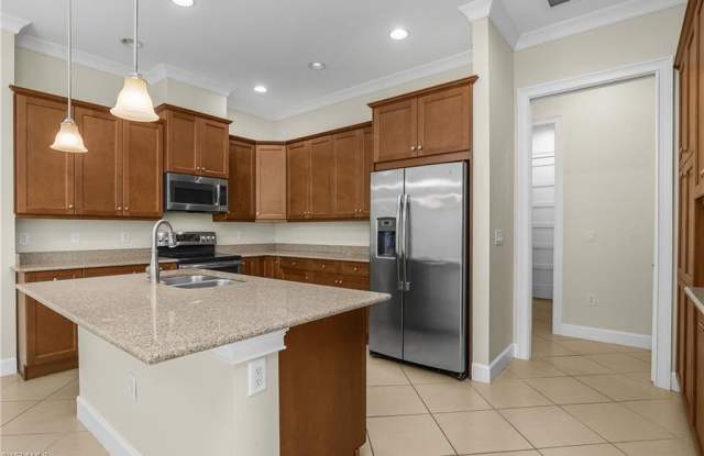 7162 Dominica Dr Gallery 4