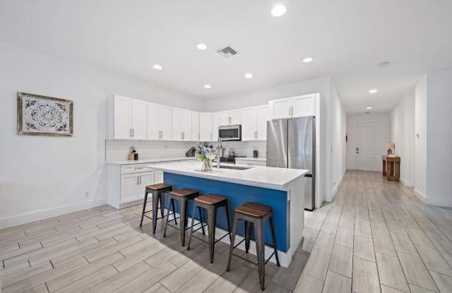 18050 LIMESTONE CREEK Road Gallery 3