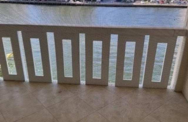 1889 S Ocean Drive unit: 412 photos photos