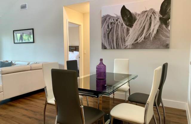 212 Wood Dale Drive Gallery 2