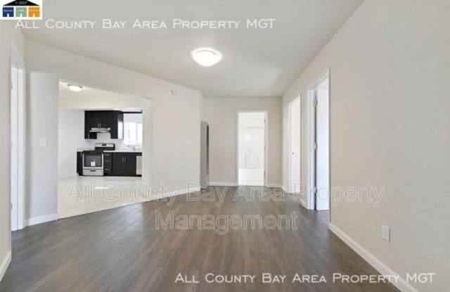 2462 Taylor Ave Gallery 4