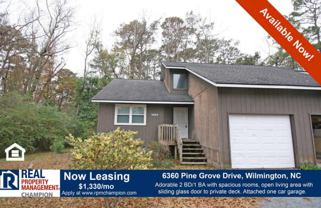 Adorable 2 BD/1 BA with Attached Garage photos photos