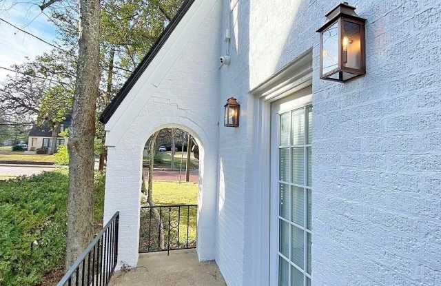 434 S Vine Avenue Gallery 3
