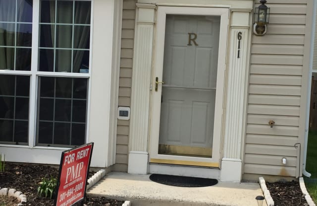 611 Hollowstone Rd photos photos