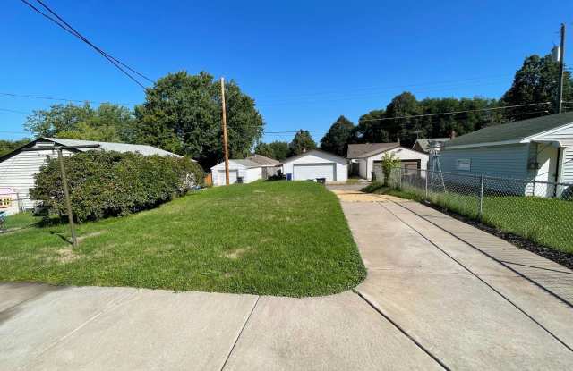 1927 Sherwood Ave. Gallery 3