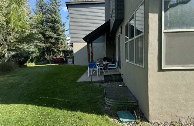 75 Aspen Glen Court - 1 Gallery 3