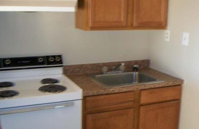 1038 E EL CAMINITO Drive - 1038 East El Caminito Drive, Phoenix, AZ 85020