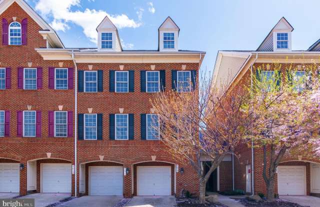 4619 HUMMINGBIRD Lane Gallery 2