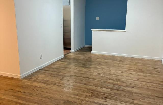 1315 Emma Place Gallery 3
