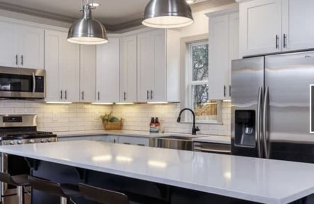 701 E Lenoir St - 701 East Lenoir Street, Raleigh, NC 27601